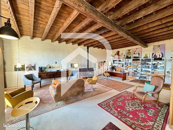 Loft/atelier/surface 2 pièces 93 m²
