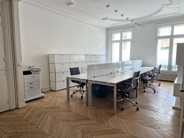 Bureaux 250 m² Paris