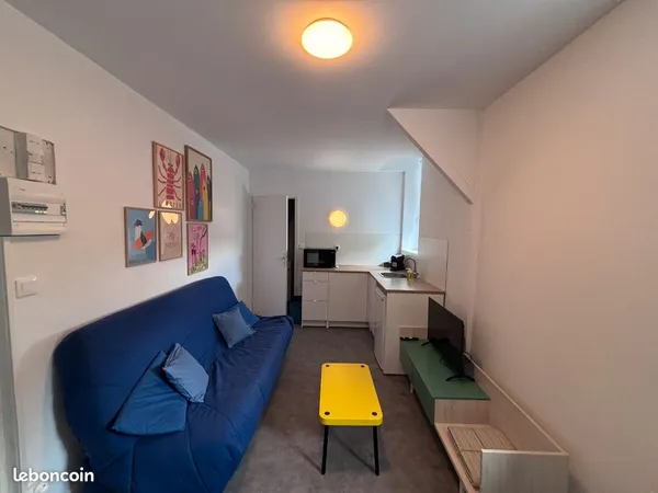 Studio meublé tout équipé à 600m de la plage