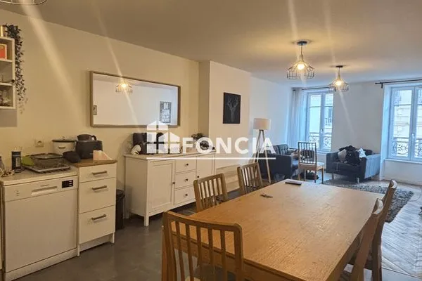 Appartement 4 pièces 100 m²