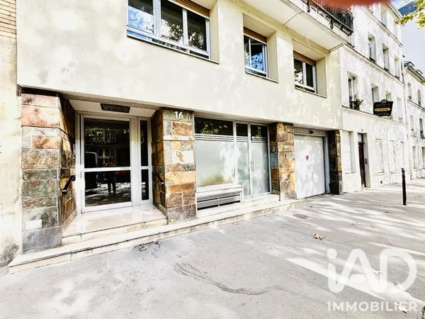 Parking 11 m²
