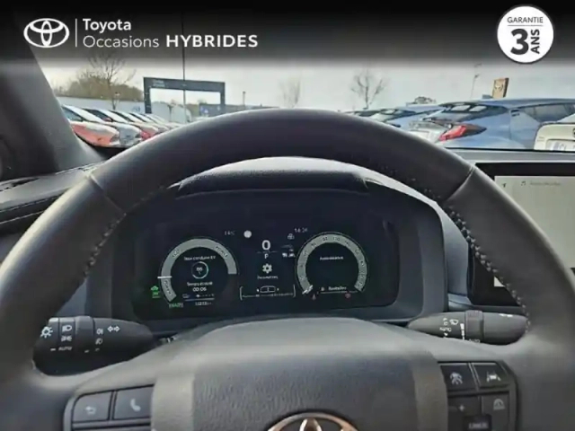 Toyota C-Hr 2.0 hybride rechargeable 225ch design my25 — photo 13