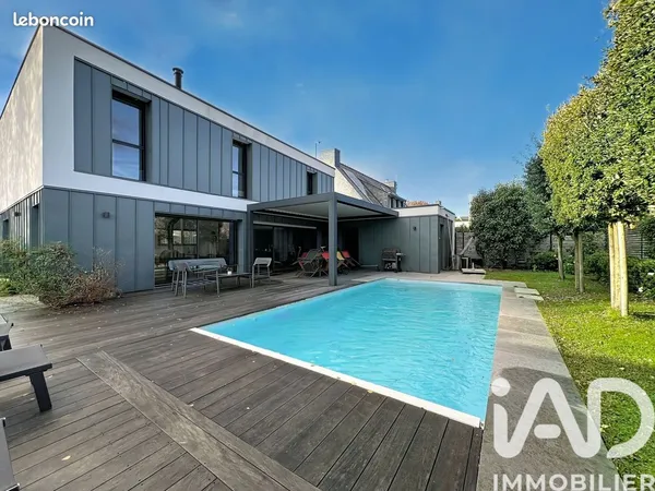 Maison 6 pièces 143 m²