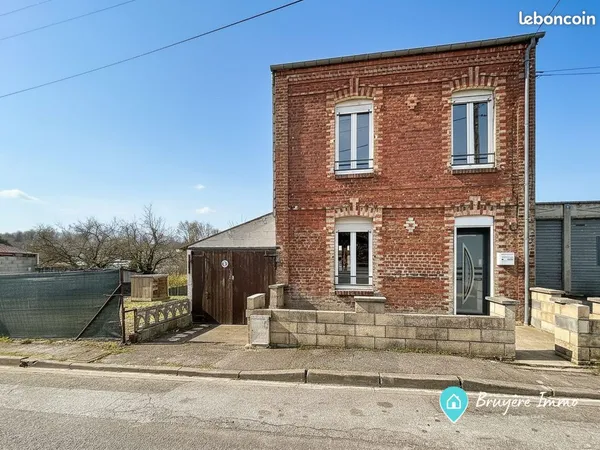 Maison 8 pièces 100 m²