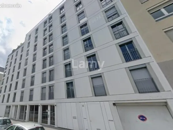 Parking 10 m² Villeurbanne