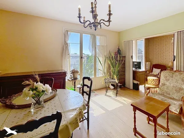 Appartement 6 pièces 86 m²