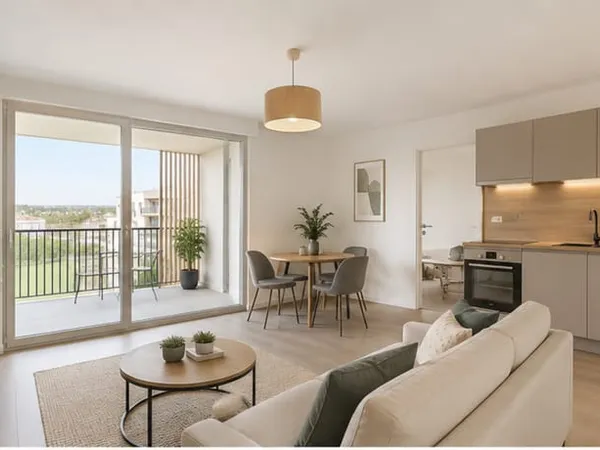 LYON 8€  5€ ÉTAGE  T2 AVEC BALCON