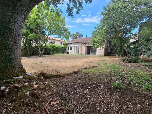 Maison 4 pièces 213 m²