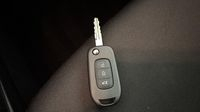Renault Clio 1.5 dCi 100ch Evolution - 25 — photo 16