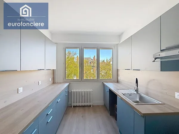 Un appartement de charme 6 pièces