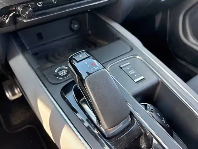 Citroën C5 Aircross hybride rechargeable 225 s&amp;s e-eat8 — photo 14