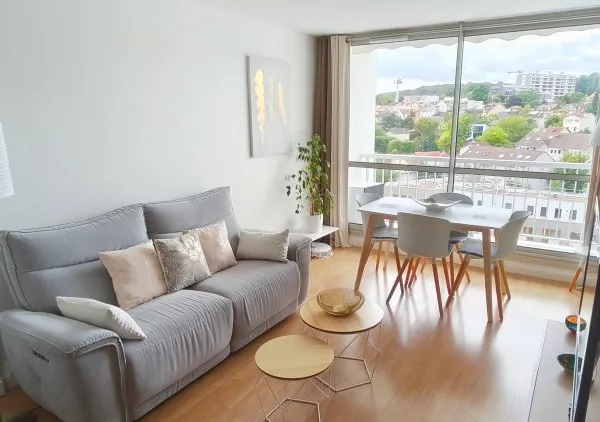 Vends appartement lumineux sans vis-à-vis