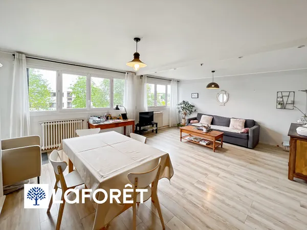 Appartement 4 pièces lumineux à vendre à Sainte Geneviève des Bois - Réf 16249