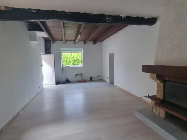Maison 2 pièces 76 m²