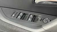 Peugeot 2008 1.2 PureTech 130ch S&S Style — photo 18