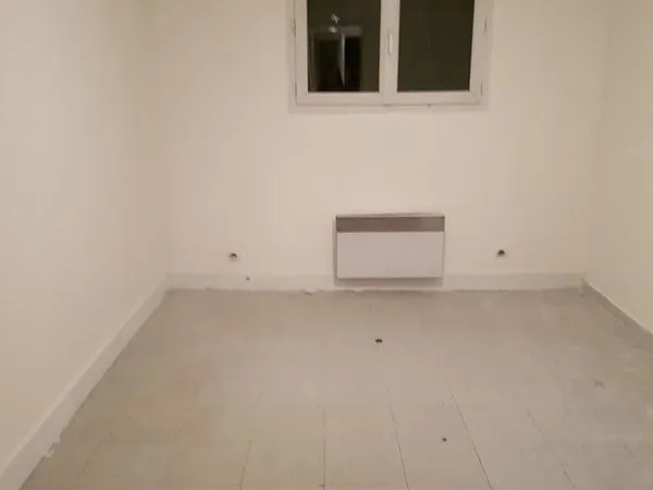 Location appartement 2 pièces 28.71 m² Valenton (94460) -750