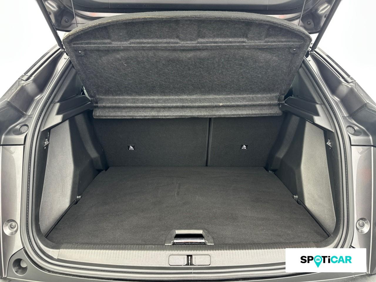 Peugeot 2008 1.2 puretech 130ch s&s style eat8 — photo 6