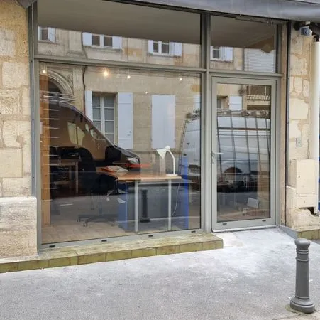 Local commercial à louer - Bastide de Libourne