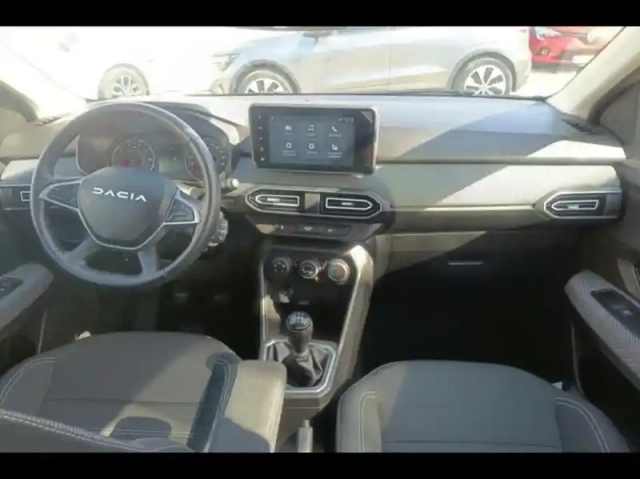 Dacia Sandero 1.0 sce 65ch expression -24 — photo 9