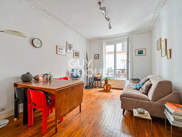 RUE TAINE - Très bel appartement - 45 m2 - 3 ème étage ascenseur