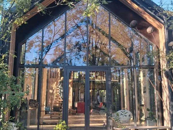 Local 358 m² LONS LE SAUNIER