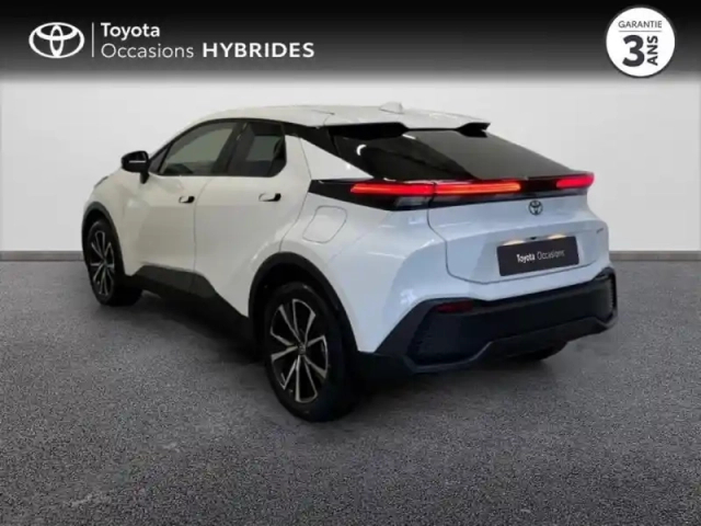 Toyota C-Hr 2.0 hybride rechargeable 225ch design ng23 — photo 2