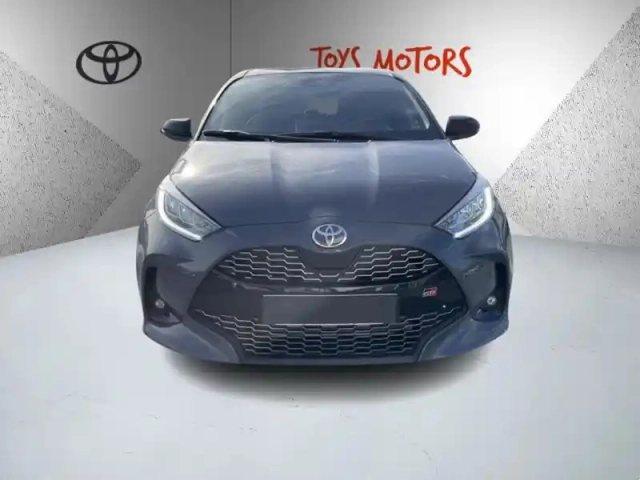 Toyota Yaris hybride 130h gr sport — photo 2