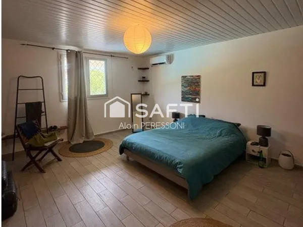 Matoury hors bourg, Villa T4 PIscine