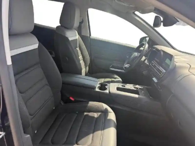 Citroën C5 Aircross puretech 130ch s&amp;s c-series eat8 — photo 15