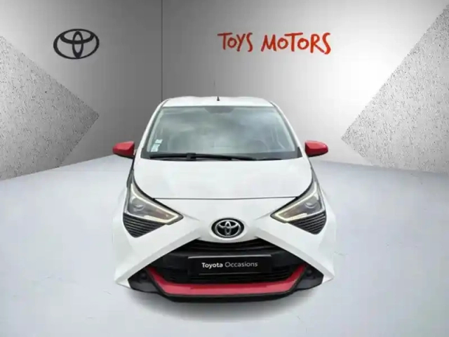 Toyota Aygo 1.0 vvt-i x-play / x-style — photo 2