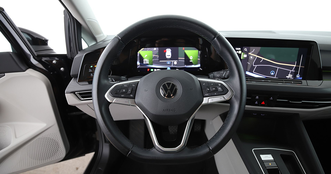 Volkswagen Golf 8 SW — photo 26