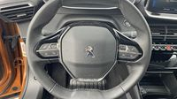 Peugeot 2008 1.2 PureTech 130ch S&S Allure Pack — photo 12