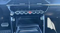 Peugeot 208 e-208 136ch GT — photo 18