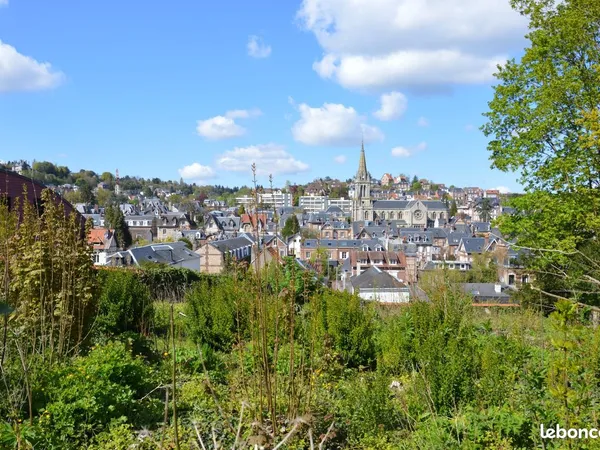 Terrain 750 m² Mont-Saint-Aignan