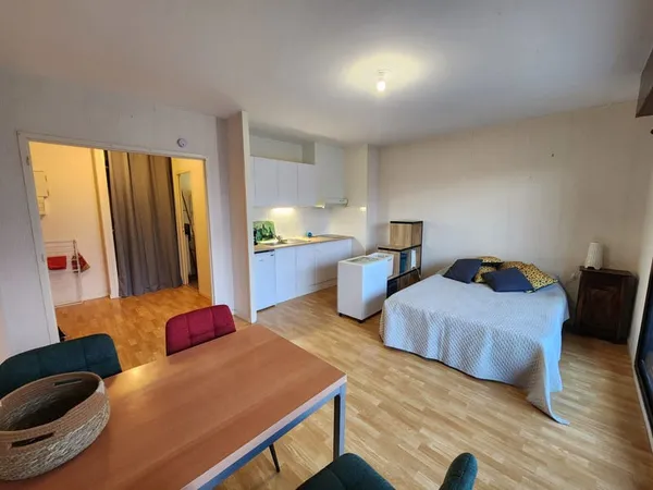 T1 MEUBLE - 690 € CC / MOIS - TALENCE BAGATELLE