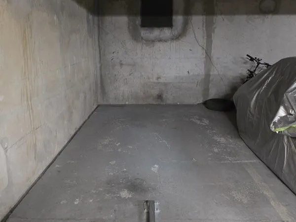 Place de parking moto
