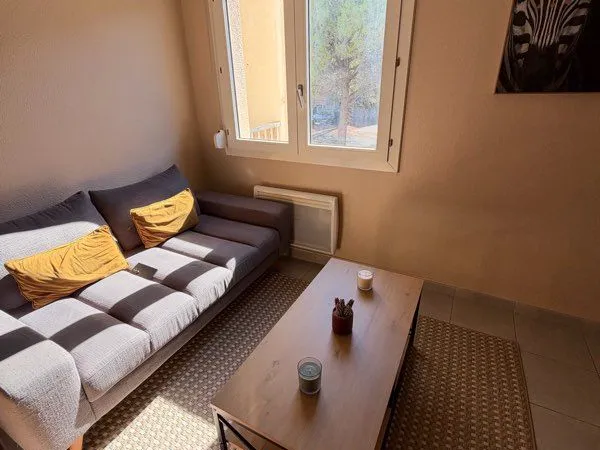 Studio entièrement meublé 23 m² - Montpellier Tournezy - Entièrement rénové