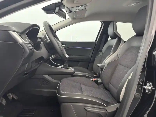 Renault Captur tce 90 — photo 18