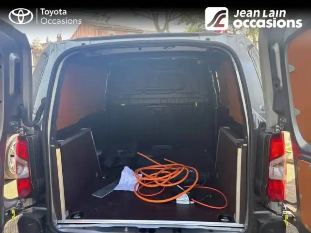 Toyota Proace city electric medium 50kwh — photo 10