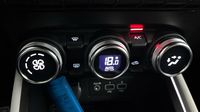 Renault Clio 1.3 TCe 140ch Techno — photo 26