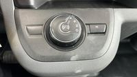 Peugeot Expert Standard 2.0 BlueHDi 120ch S&S Asphalt EAT8 — photo 22