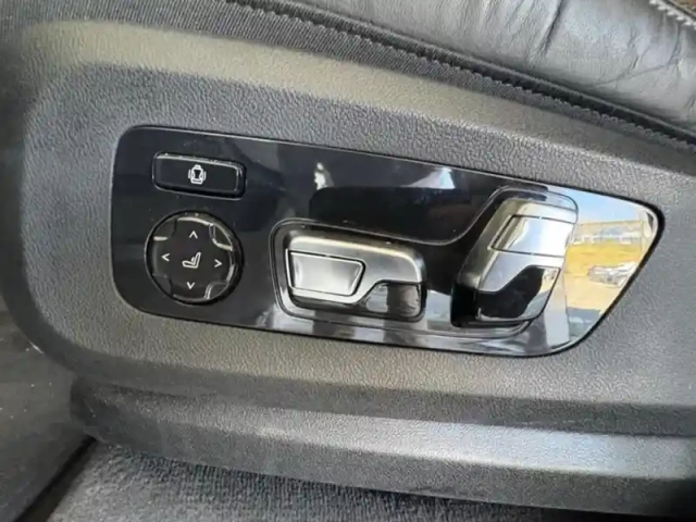 Bmw X5 xdrive50e 489ch m sport — photo 12