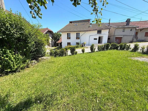 Maison 6 pièces 192 m²