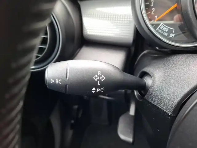Mini Mini hatch 5 portes cooper 136 ch bva7 — photo 89