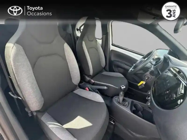 Toyota Aygo X 1.0 vvt-i 72ch dynamic my24 — photo 3