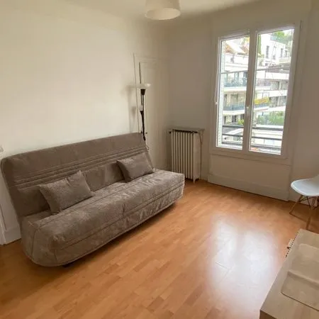 Studio meublé levallois limite neuilly