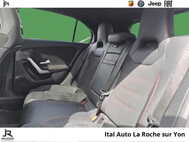 Mercedes Classe A berline 200 163ch amg line 7g-dct — photo 10