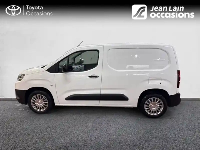 Toyota Proace city medium 1.5l 100 d-4d bvm5 — photo 8