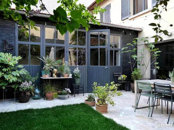Maison-8 pièces-160m2-Quartier Cernay