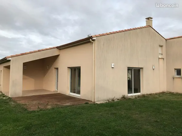 Maison rare en location à l'année Saint Palais Sur Mer